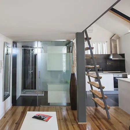 公寓 Mezzanine With A View In Bairro Alto