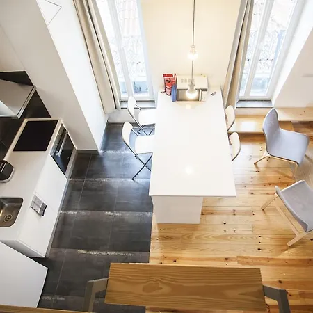 Mezzanine With A View In Bairro Alto * Лиссабон