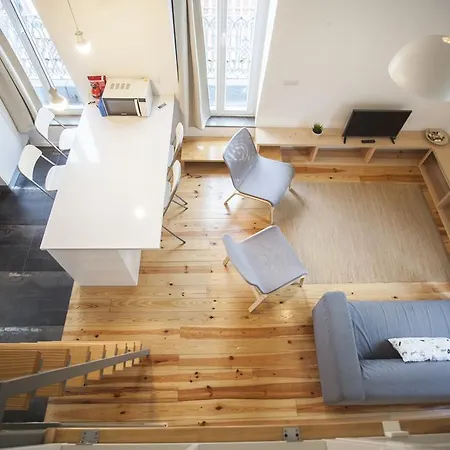 Mezzanine With A View In Bairro Alto Апартаменты Лиссабон